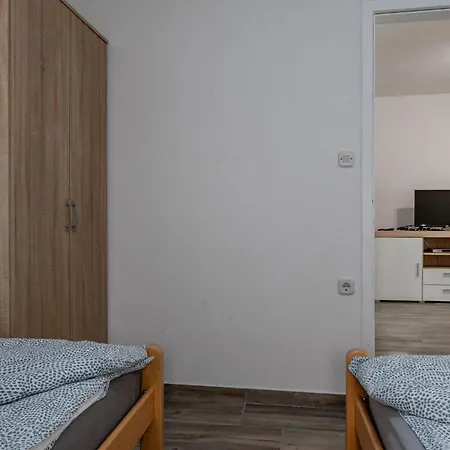 By The Sea - 23334 Apartman Vir
